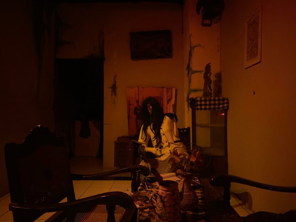 Set Rumah Hantu Malioboro | Indo Travel Planner